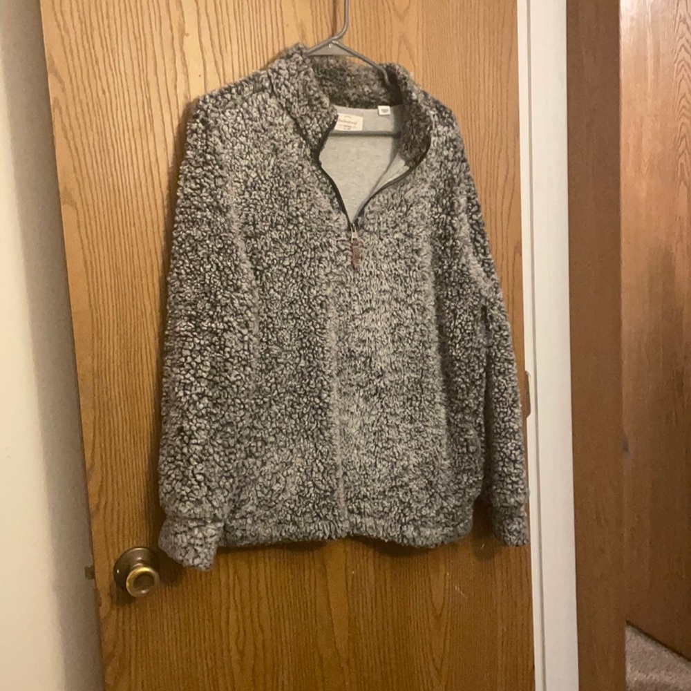 black and grey sherpa